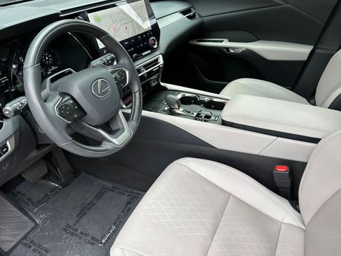 Certified 2025 Lexus RX 350 Premium Plus image 11