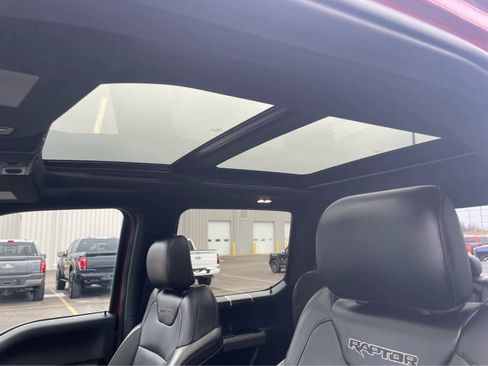 Used 2019 Ford F150 Raptor w/ Equipment Group 802A Luxury image 31