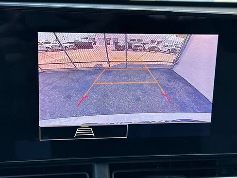 Certified 2024 Chevrolet Trax RS w/ Driver Confidence Package FWD image 26