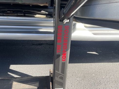 Used 2002 Ford E-150 and Econoline 150 image 4