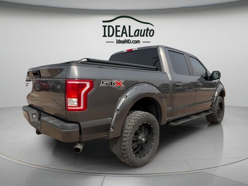 Used 2017 Ford F150 XL w/ Equipment Group 101A Mid AWD/4WD image 3