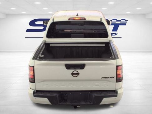 Used 2024 Nissan Frontier PRO-4X w/ Pro Convenience Package image 5