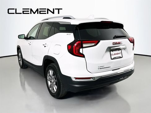 Used 2023 GMC Terrain SLT FWD image 10