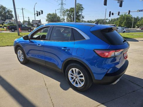 Used 2020 Ford Escape SE AWD/4WD image 7