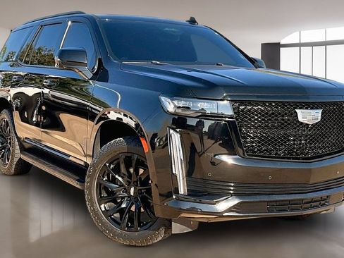 Used 2022 Cadillac Escalade Sport w/ Touring Package AWD/4WD image 11