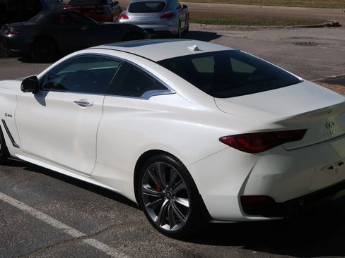 Used 2020 INFINITI Q60 Red Sport 400 w/ Proactive Package image 12