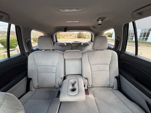 Used 2016 Honda Pilot EX image 30