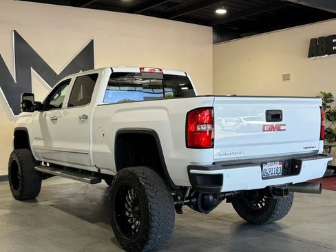 Used 2017 GMC Sierra 3500 Denali w/ Duramax Plus Package AWD/4WD image 6