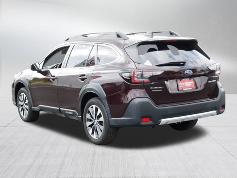 Used 2024 Subaru Outback Limited AWD/4WD image 5