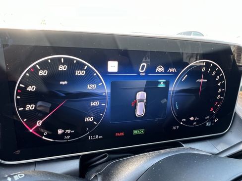 New 2025 Mercedes-Benz GLC 350e 4MATIC image 24