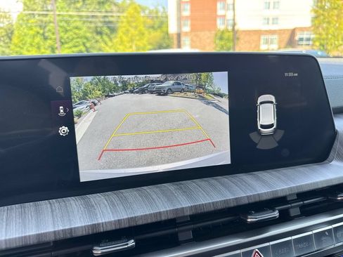 Used 2024 Kia Telluride EX w/ EX Captain's Chair Package FWD image 29