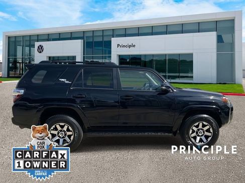 Used 2024 Toyota 4Runner TRD Off-Road Premium image 4