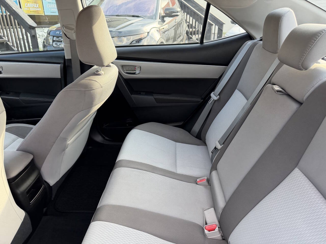 Used 2019 Toyota Corolla LE FWD image 10
