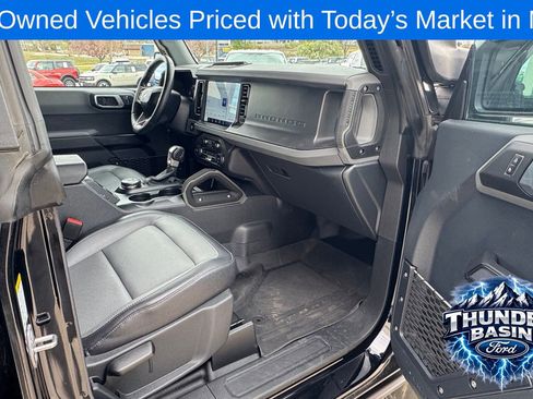 Used 2024 Ford Bronco Everglades AWD/4WD image 29