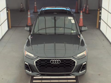 Used 2022 Audi Q5 2.0T Premium Plus AWD/4WD image 2