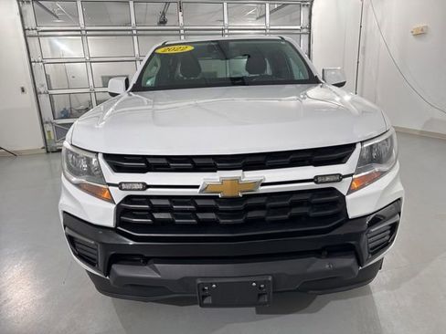 Used 2022 Chevrolet Colorado LT w/ Fleet Safety Package image 3