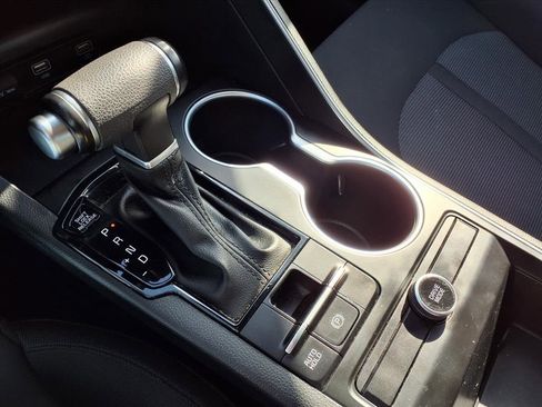 Used 2023 Kia K5 LXS image 22