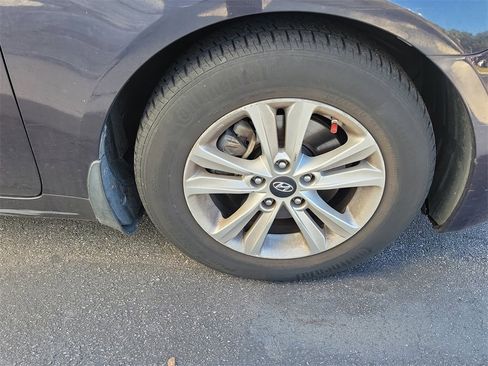 Used 2011 Hyundai Sonata GLS image 10