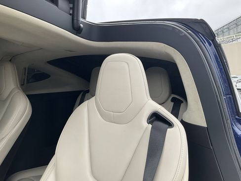 Used 2018 Tesla Model X 100D image 31