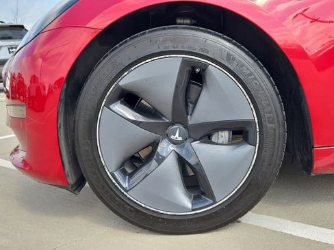 Used 2018 Tesla Model 3 Long Range image 12