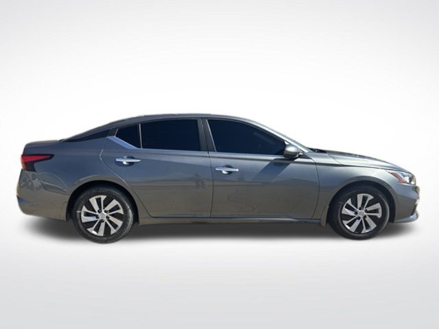 Used 2019 Nissan Altima 2.5 S FWD image 8