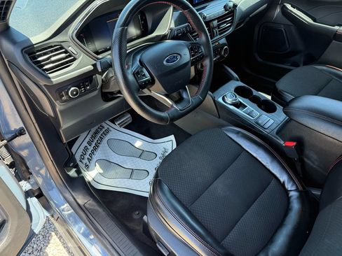 Used 2024 Ford Escape ST-Line Select AWD/4WD image 30