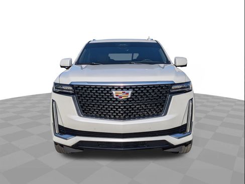 Used 2021 Cadillac Escalade Premium Luxury RWD image 9