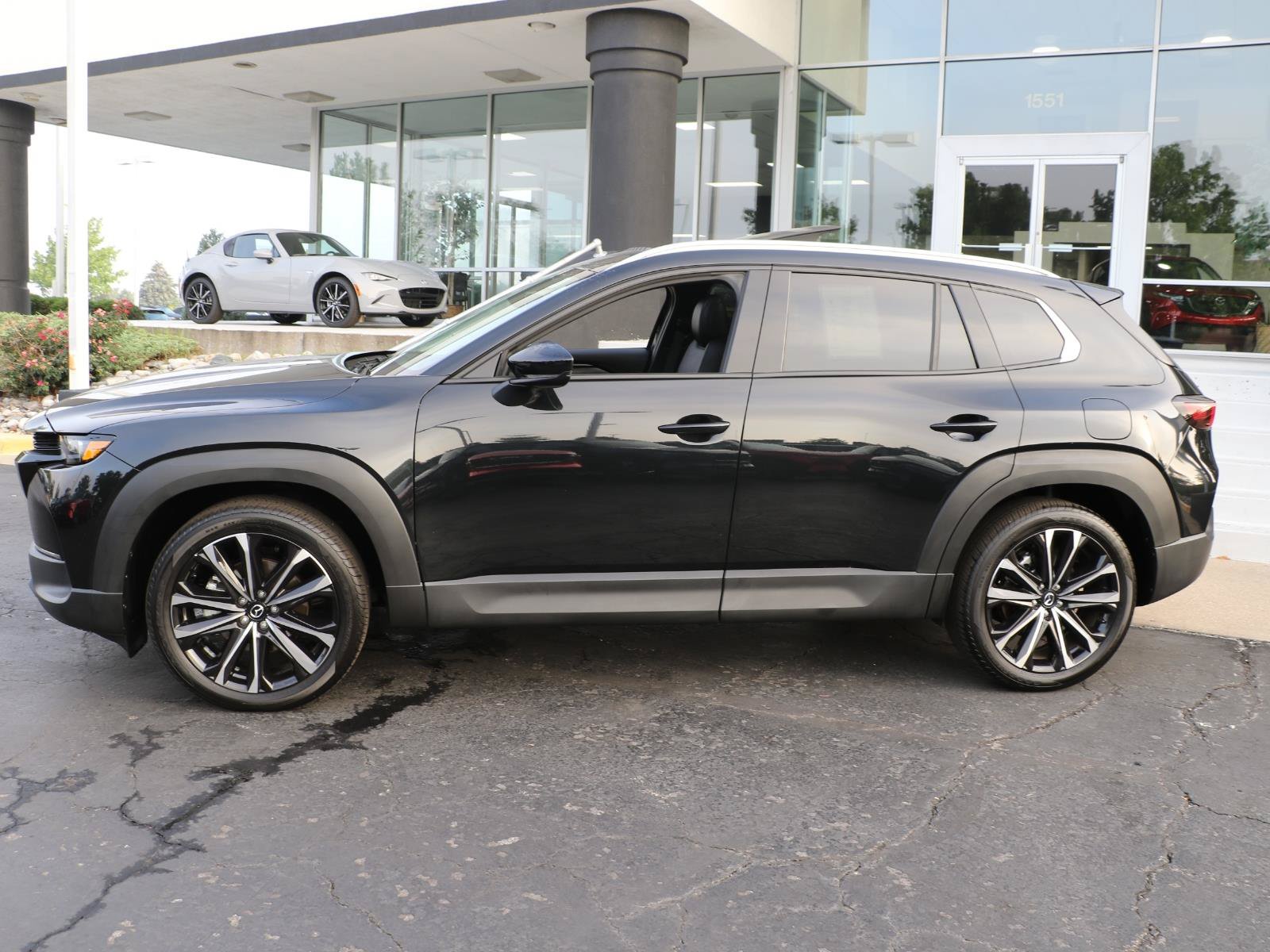 Certified 2025 MAZDA CX-50 AWD 2.5 S w/ Premium Plus Pkg image 2