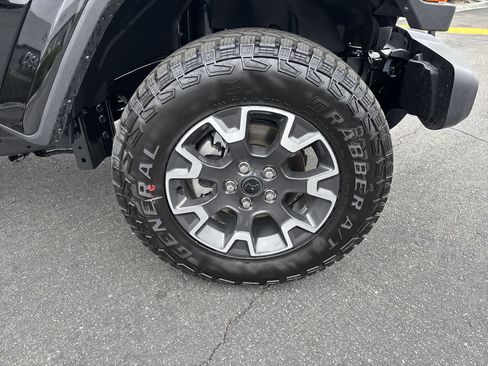 New 2025 Jeep Wrangler Unlimited Sahara AWD/4WD image 23