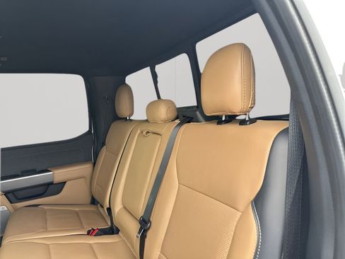 Used 2021 Ford F150 Lariat w/ Equipment Group 502A High image 19