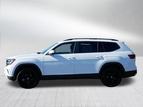 Certified 2023 Volkswagen Atlas SE w/ Panoramic Sunroof Package image 4