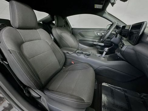 Certified 2024 Ford Mustang Coupe RWD image 14