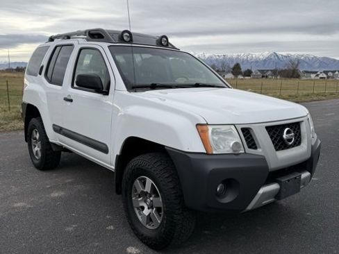 Used 2012 Nissan Xterra PRO-4X image 4