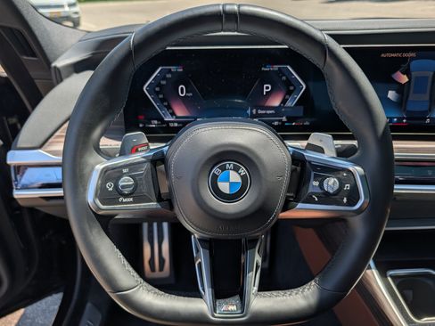 Used 2023 BMW 760i xDrive w/ Luxury Rear Seating Package AWD/4WD image 29