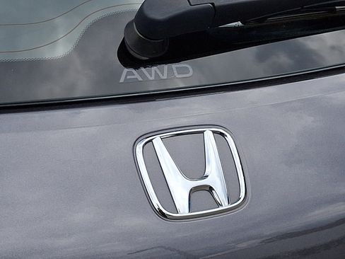 Used 2023 Honda HR-V LX image 29