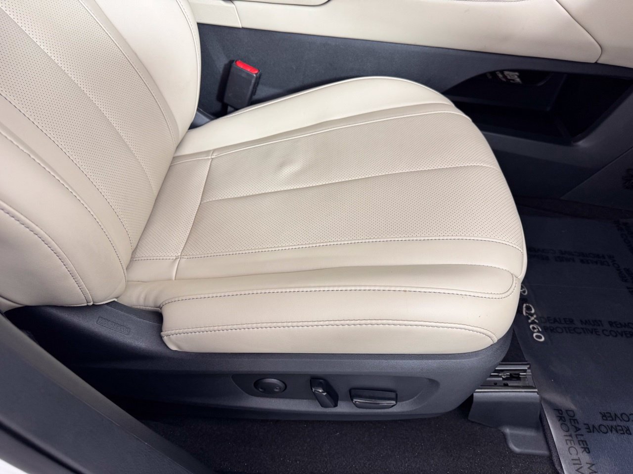 Used 2023 INFINITI QX60 Luxe w/ Cargo Package AWD/4WD image 44