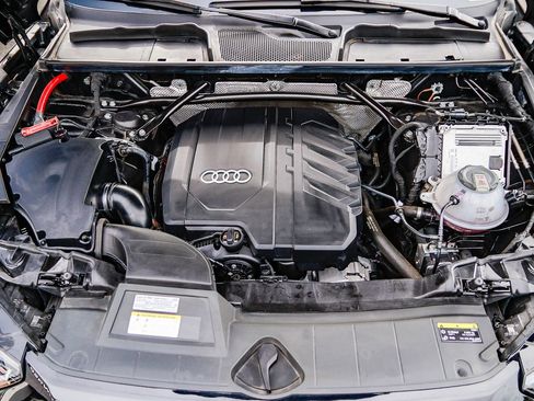 Certified 2023 Audi Q5 2.0T Premium w/ Convenience Package image 31