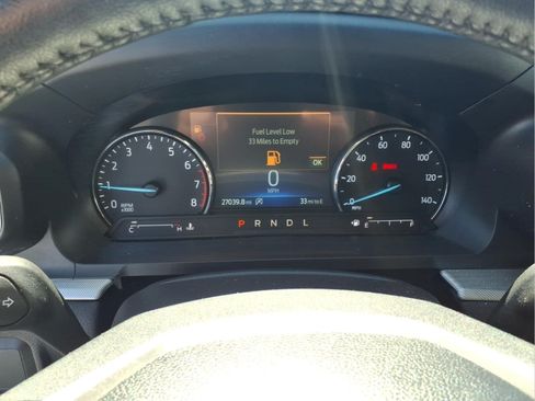 Used 2024 Ford Explorer XLT w/ Equipment Group 202A AWD/4WD image 17