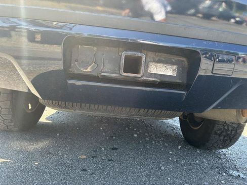 Used 2007 Chevrolet Tahoe LT w/ Skid Plate Package AWD/4WD image 7