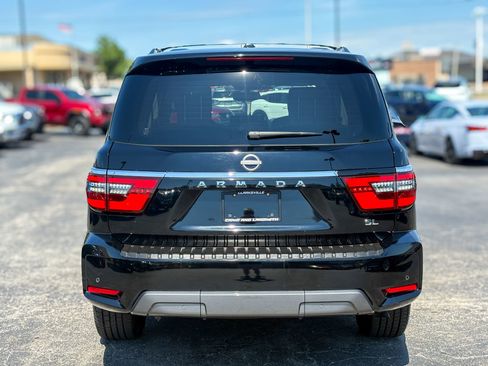 Used 2022 Nissan Armada SL w/ Captain's Chairs Package AWD/4WD image 13