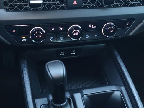 Used 2025 Honda Accord SE image 26