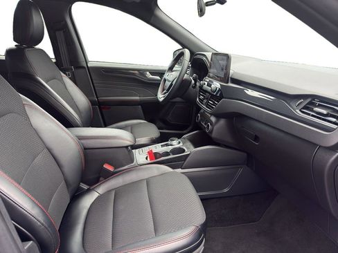 Used 2025 Ford Escape ST-Line AWD/4WD image 5