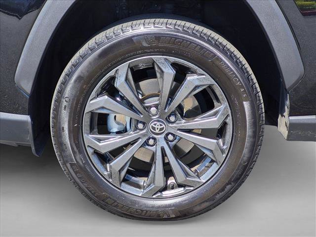 Used 2025 Toyota RAV4 XLE Premium w/ Weather Package AWD/4WD image 22