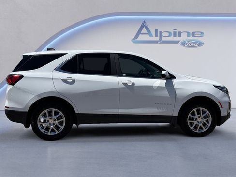 Used 2023 Chevrolet Equinox LT w/ LPO, Floor Liner Package AWD/4WD image 6