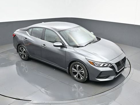 Used 2020 Nissan Sentra SV image 18