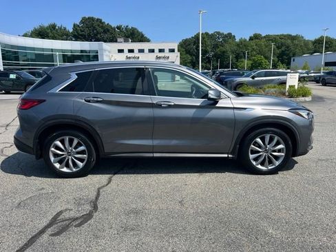 Used 2022 INFINITI QX50 Luxe w/ Cargo Package AWD/4WD image 2