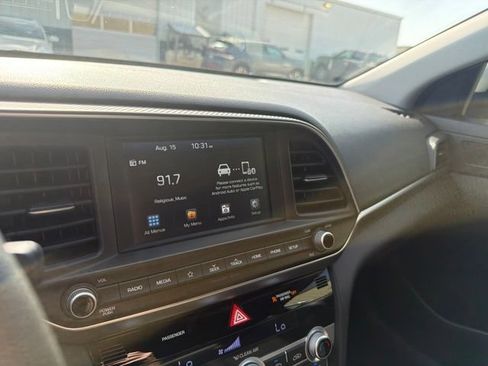 Used 2020 Hyundai Elantra SEL w/ Cargo Package (C1) FWD image 13