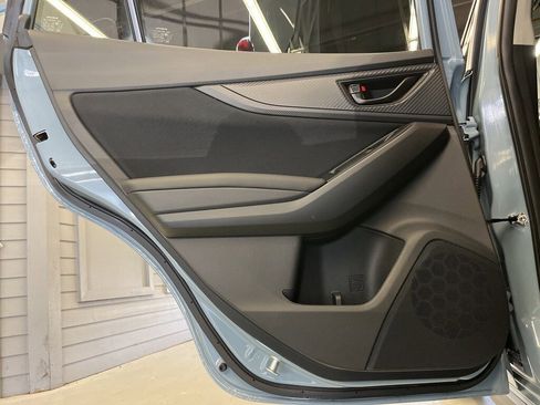 Certified 2023 Subaru Crosstrek 2.0i image 28