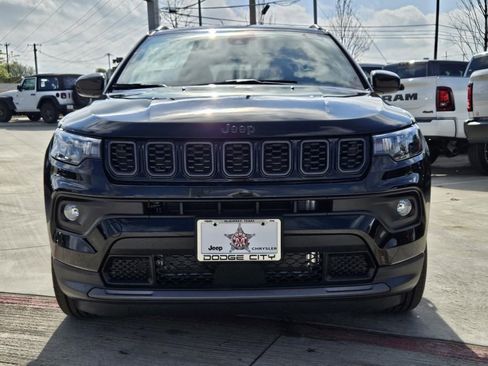 New 2026 Jeep Compass Latitude image 5