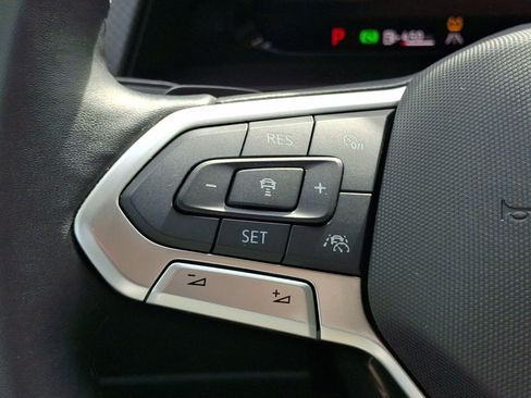 Certified 2024 Volkswagen Atlas Peak Edition SE AWD/4WD image 25